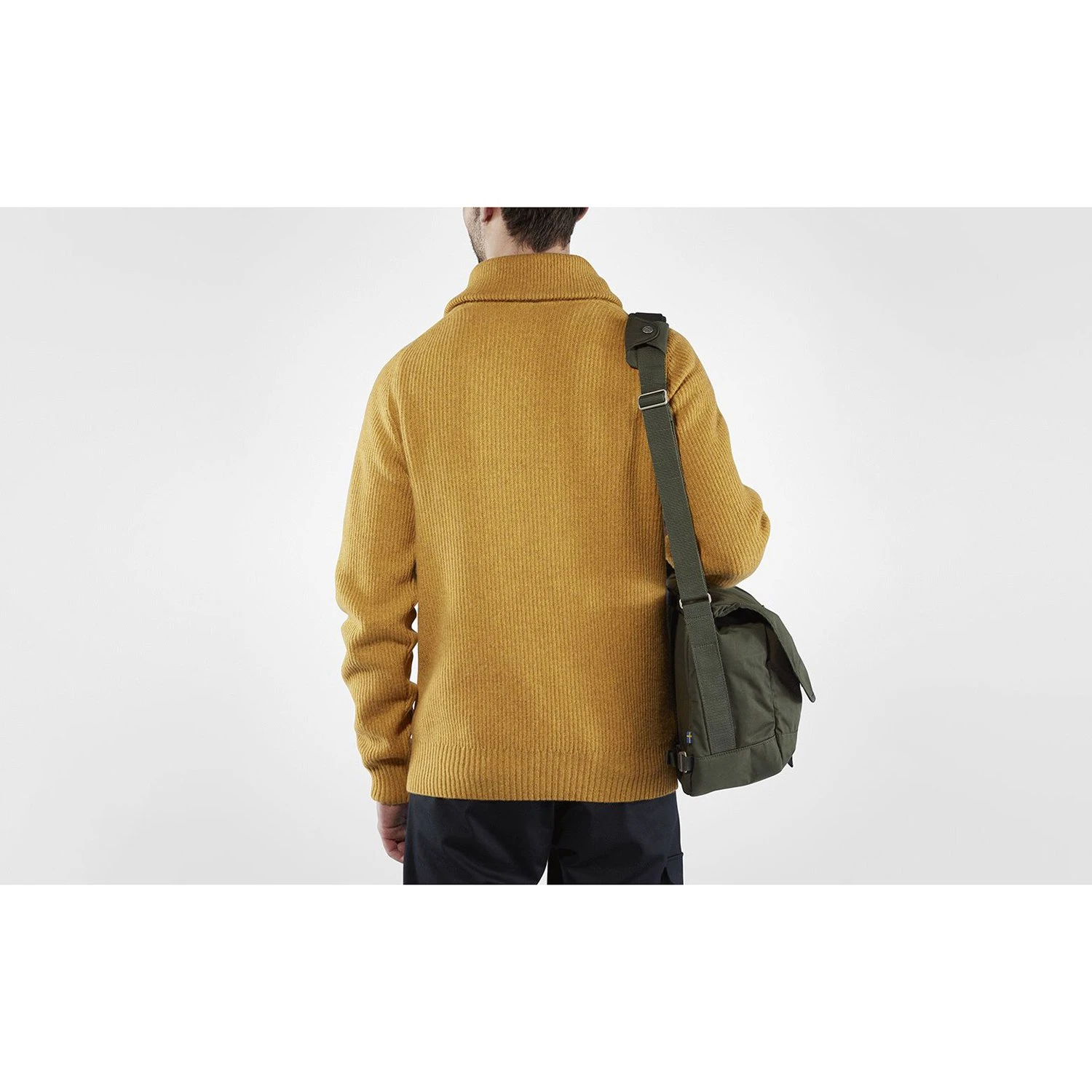 FJÄLLRÄVEN Fjällräven Greenland Shoulder Bag - Schultertasche 39 Cm 13 FJÄLLRÄVEN Fjällräven Greenland Shoulder Bag - Schultertasche 39 Cm – Bild 11